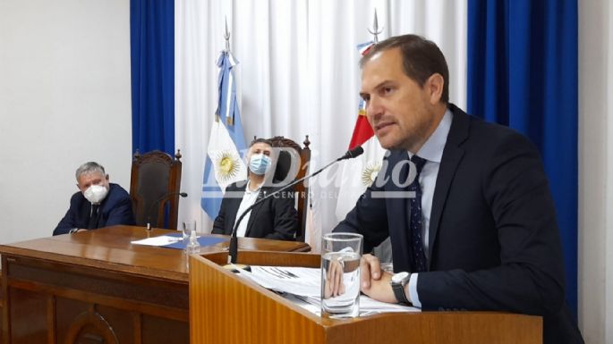 Gill anunció la construcción de dos nuevos jardines maternales