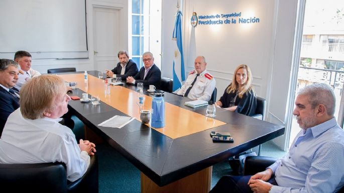 Nicola estuvo presente en la reunión con el ministro de Seguridad Aníbal Fernández