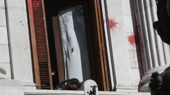 Cristina Kirchner mostró los destrozos en su despacho en el Senado