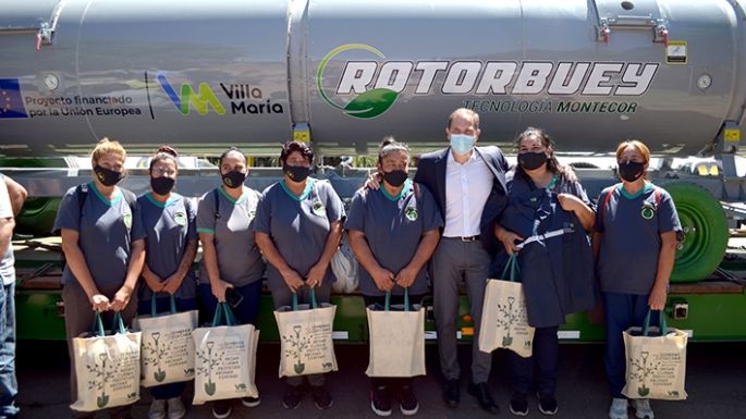 Se entregó un gran compostador para transformar los residuos