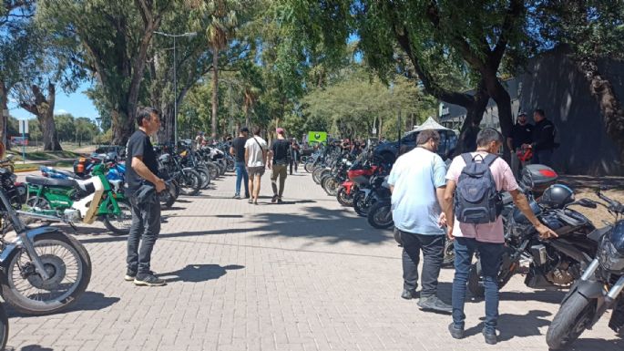 [Videos] Ya comenzó el encuentro de motos customizadas en Villa Nueva