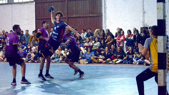 Alianza se llevó el clásico