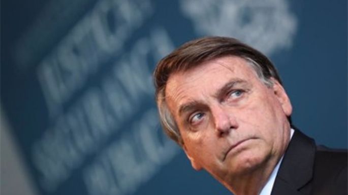 Reclaman investigar a Bolsonaro  por "favorecer" a evangélicos