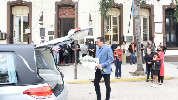 Sentida despedida a Nuri Vélez