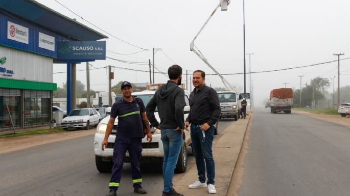 Cambiaron 84 luminarias a led en la avenida Perón