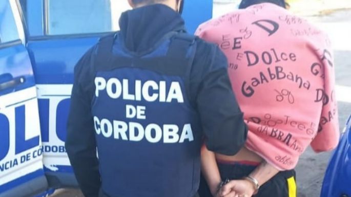 Detenido por amenazar de muerte con una pistola a una mujer