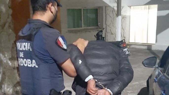 Atraparon a ladrón que se llevó una bici en una moto