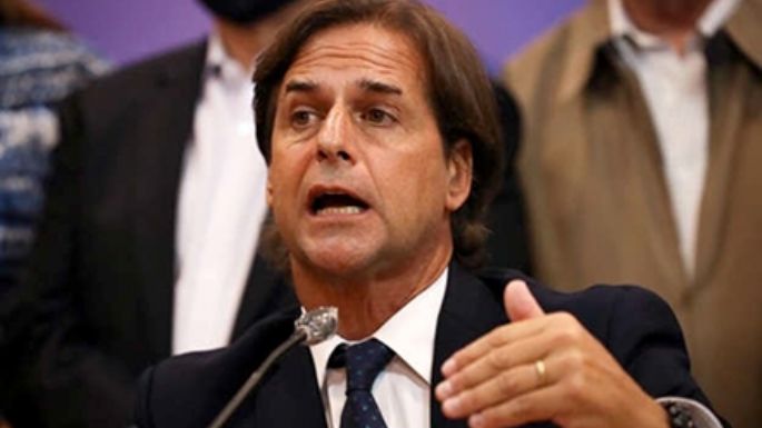Mínima ventaja para el oficialismo y otra vez un país partido en dos