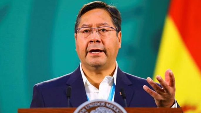 Arce conserva el 47% de imagen positiva