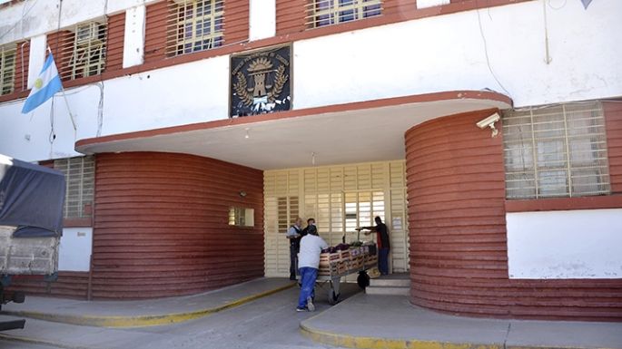 Familiares de internos reclaman por traslados a otras cárceles