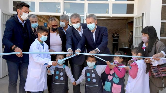 Inauguraron dos escuelas