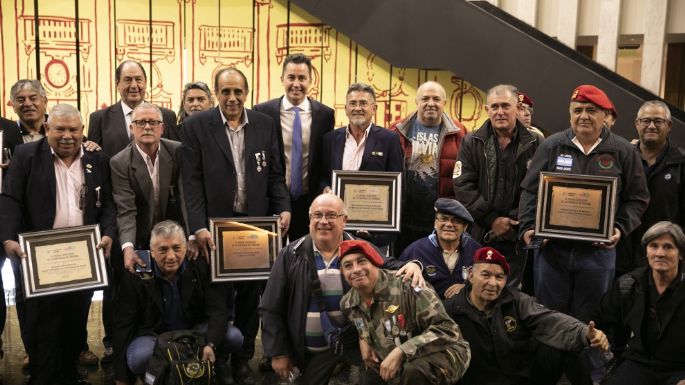 La Legislatura de Córdoba homenajeó a excombatientes de Malvinas