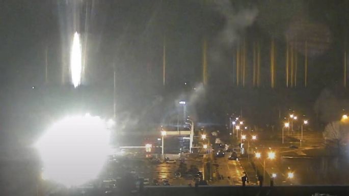 Incendio en la central nuclear de Zaporiyia: Rusia y Ucrania cruzan acusaciones