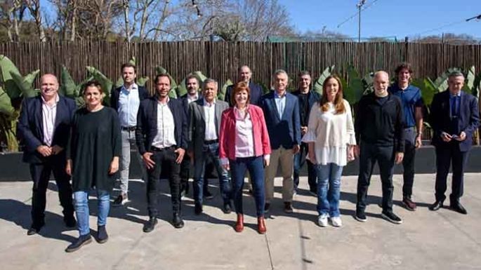 La oposición busca llegar a un consenso sobre el acuerdo con el FMI