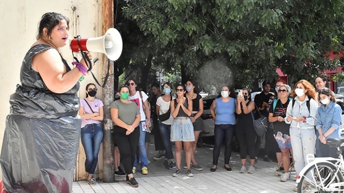 “No estamos todas: nos faltan 51”