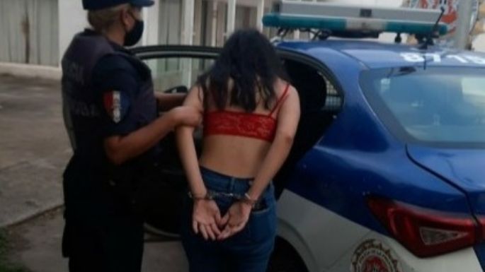 Aprehendida por insultar a gritos a un vecino
