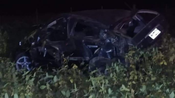 Un conductor terminó con politraumatismos tras despistar y volcar su vehículo sobre ruta 9