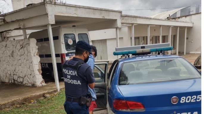 Un detenido en Villa Nueva por golpear a su pareja