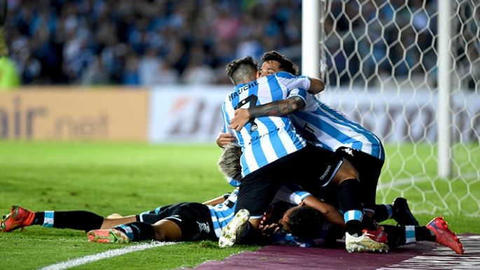 Racing sigue festivo