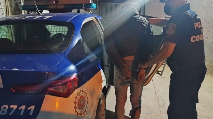 Lo engancharon entrando a una casa en barrio Botta