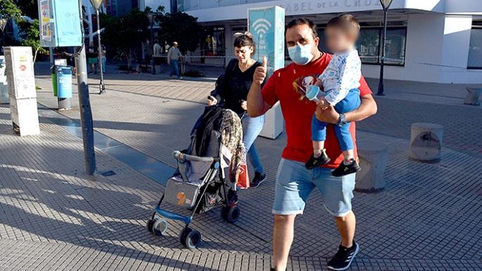 Barbijos en retirada: disminuyó notablemente su utilización