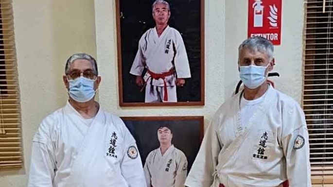 Senpai local brindó una clase en España