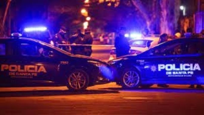 Asesinan a balazos a un hombre y hieren a otros dos al disparar contra un salón de fiestas