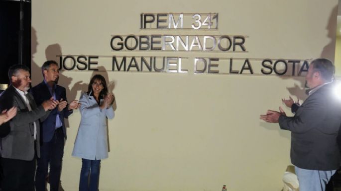 El IPEM 341 ahora se llama "Gobernador José Manuel de la Sota"