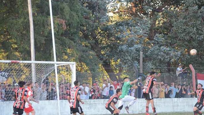 Al final, quedó para celebrar el invicto y el hecho de no perder