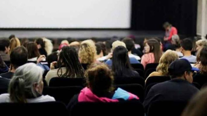 Con exposiciones y conferencias sobre Cine y Audiovisual