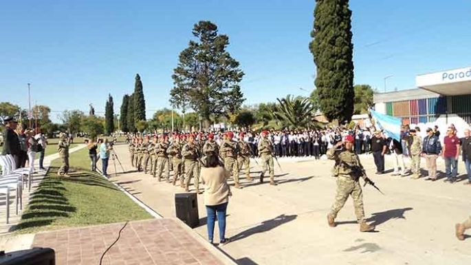 Identidad y tributo a los héroes
