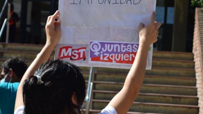 Protestaron frente a Tribunales de Bell Ville por una causa de abuso sexual a una menor