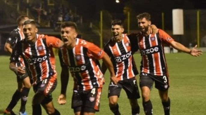 Chacarita informó que quita a Generación Zoe de su camiseta