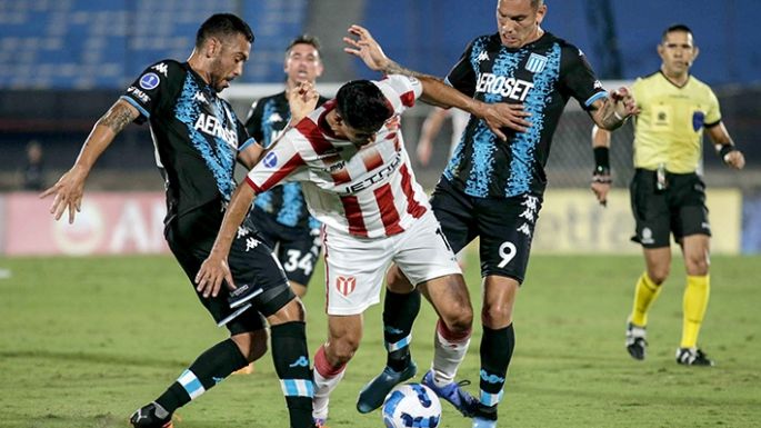 Racing Club festeja en todos lados