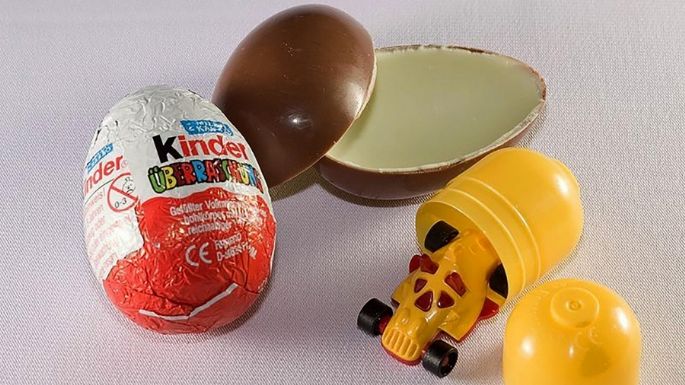 Tras retirar lotes de "huevos Kinder" con salmonella, cerró la fábrica belga de Ferrero