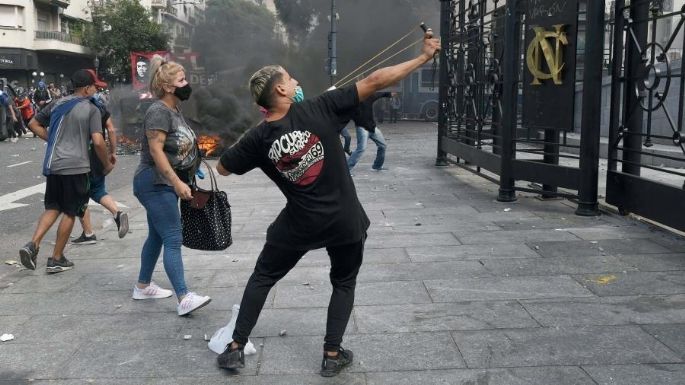Procesaron a seis personas por el ataque al Congreso de la Nación