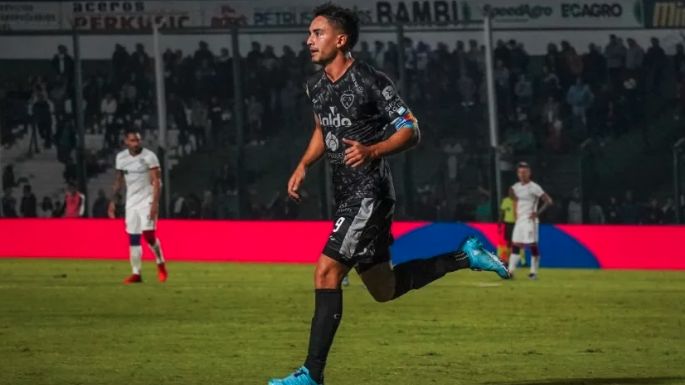 Sarmiento hundió a San Lorenzo