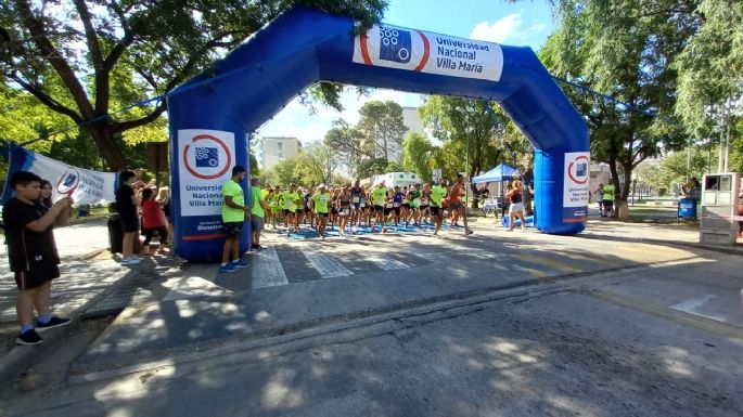 Ya comenzó la maratón de la Universidad Nacional de Villa María