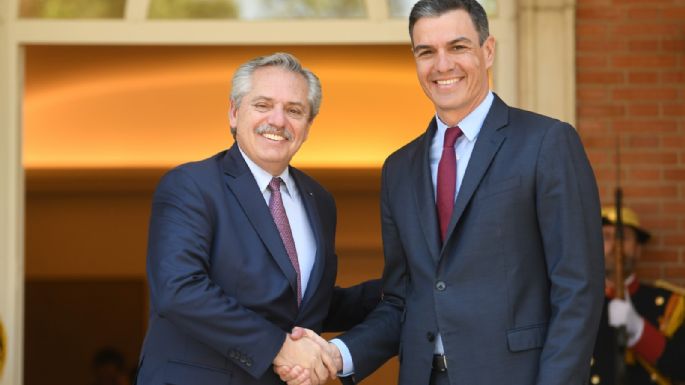 El presidente se reunió con Pedro Sánchez y dijo que Argentina puede proveer alimentos y energía a España