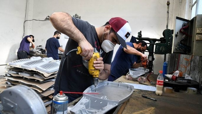 El Gobierno adelantó a junio los aumentos del Salario Mínimo