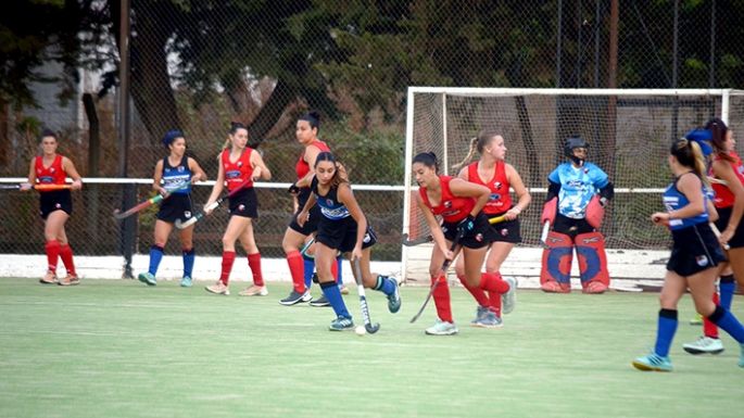 San Martín y Jockey Club  lideran en sus divisiones