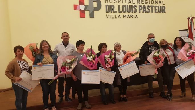 Homenajearon al personal jubilado de Enfermería del Hospital Pasteur