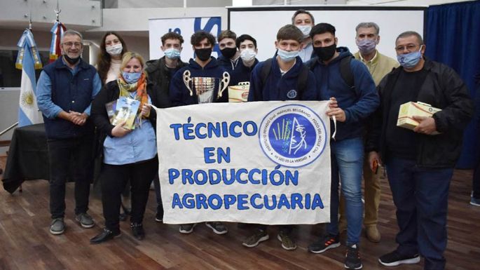 El colegio ganador de las Olimpíadas Lecheras Nacionales se llevará 150 mil pesos
