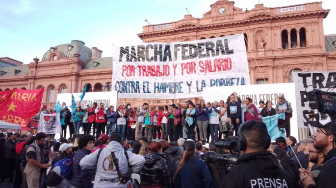 Se realiza la Marcha Federal de organizaciones piqueteras hacia Plaza de Mayo