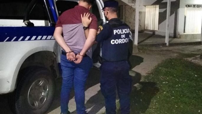 Agredió a dos mujeres y una de ellas es seguridad de un local nocturno