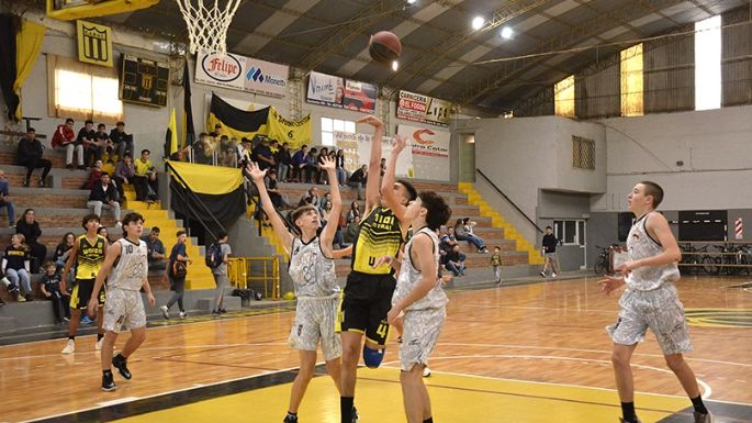Unión Central logró  un gran triunfo de local ante Tiro Federal
