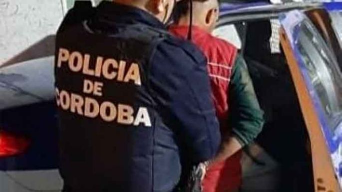 Detenido por amenazar con un cuchillo