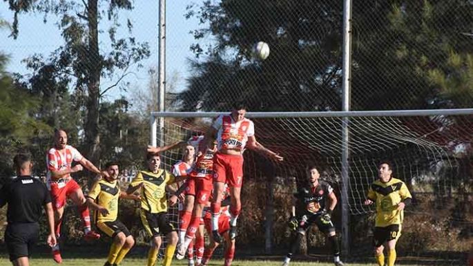 El Fortinero ratificó su poderío, pero el Canario pudo volar