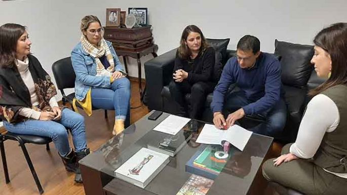Una tarde de teatro leído con adultos mayores