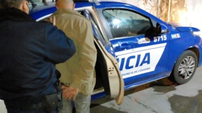 Detenido por golpear a su pareja